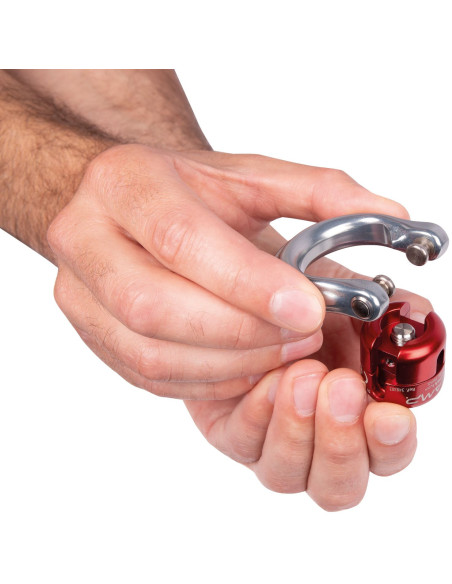 Mousqueton alu en poire triple action avec émerillon - ENIGMA 3LOCK - CAMP®