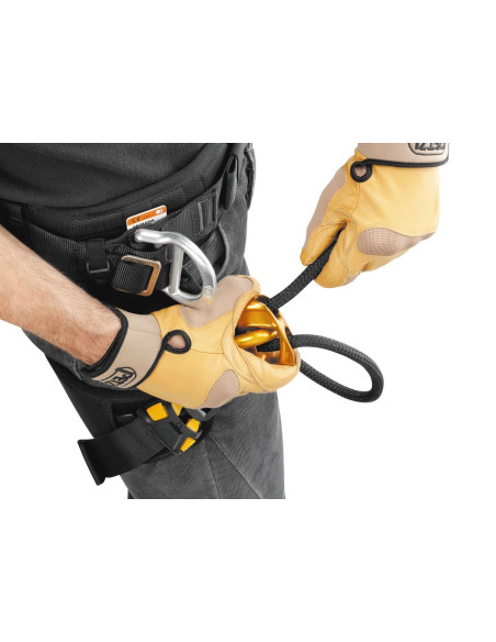 Pont d'attache réglable pour harnais SEQUOIA et SEQUOIA SRT - PETZL®