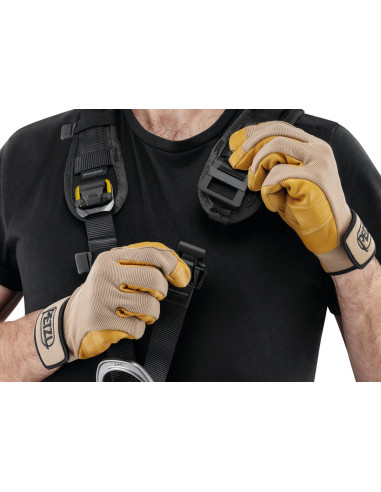 Harnais de suspension avec bloqueur ventral - ASTRO 2025 - PETZL®